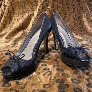 💎 Marc Fisher Navy Peep Toe Heels